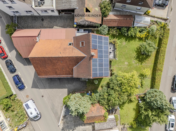 Große Dachfläche mit viele Platz zur Erweiterung der Photovoltaikanlage