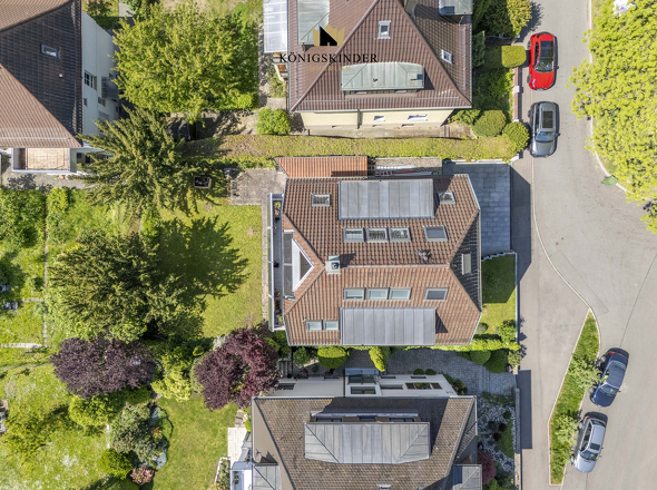 Viel Licht im DG durch große Dachfester und 2 Gauben