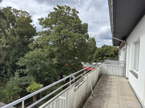 Große Sonnenbalkone (ehem. ET-Whg.)