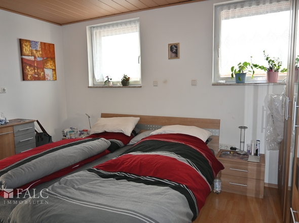 DG: Elternschlafzimmer