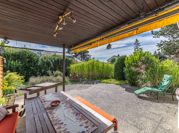 überdachte Terrasse