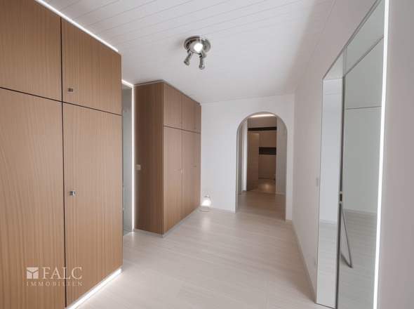 Flur nach Überarbeitung