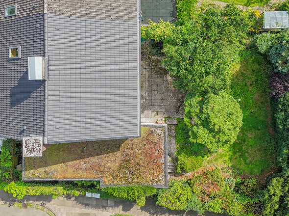 Luftbild Haus und Grundstück