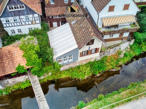 Luftaufnahme Ferienhaus mit Wintergarten
