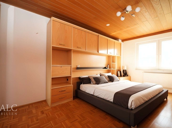 Schlafzimmer (Vis) OG