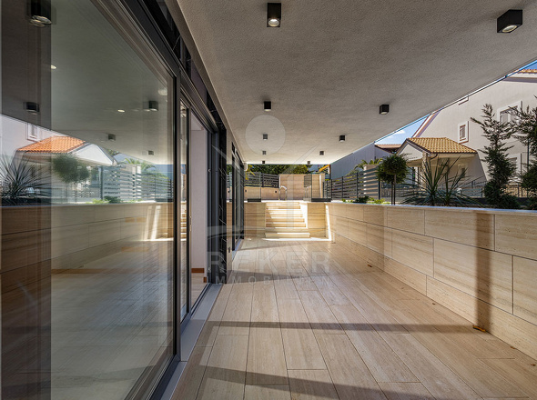 Magische Momente auf der überdachten Terrasse