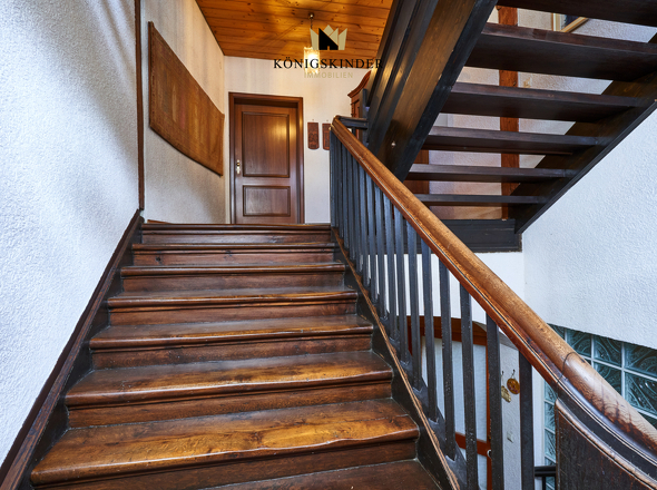 Treppe über 250 Jahre erhalten