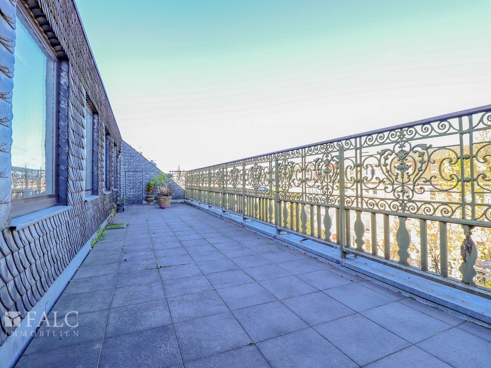 Riesige Terrasse