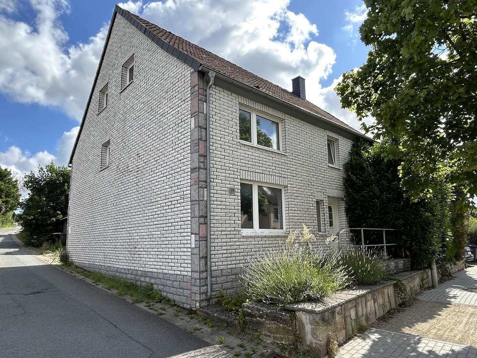 Straßenansicht