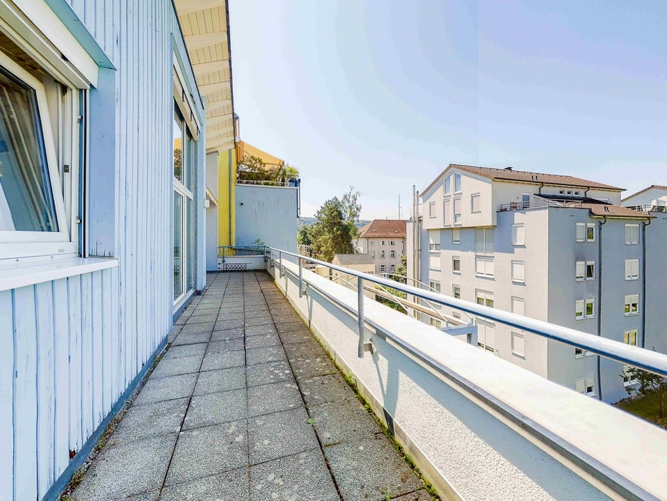 Weitläufige Dachterrasse (Beispielbild)