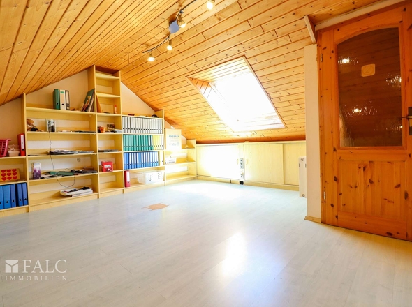 Nutzfläche DG (Büro)