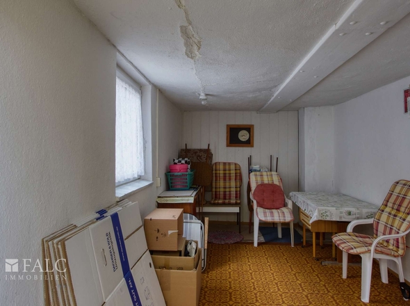 Abstellmöglichkeit Nebengelass