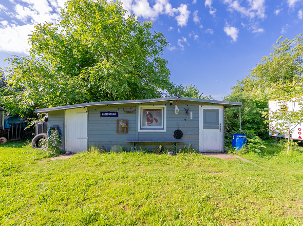 Weiteres Gartenhaus...