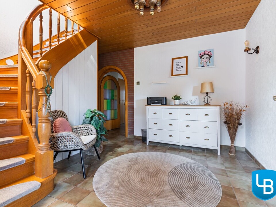 ... und Zugang zum Dachgeschoss