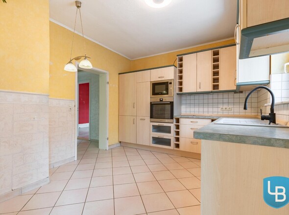 ...mit Platz für eine Sitzmöglichkeit