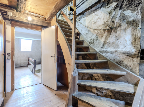 Zugang zum Dachspitz über Bühnenraum.