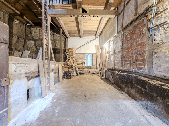 Scheune – Platz für Handwerk, Lager oder Projekte