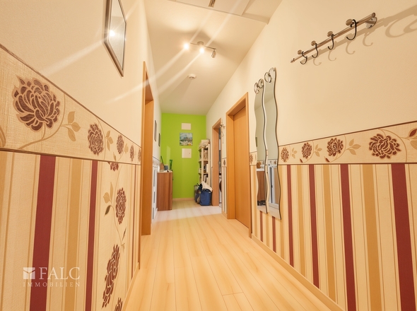 Flur - (KI generiert)