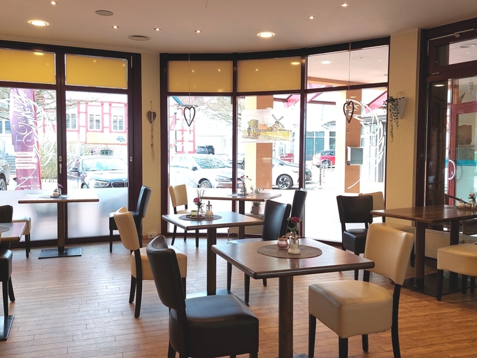 Sitzbereich, Vorderseite