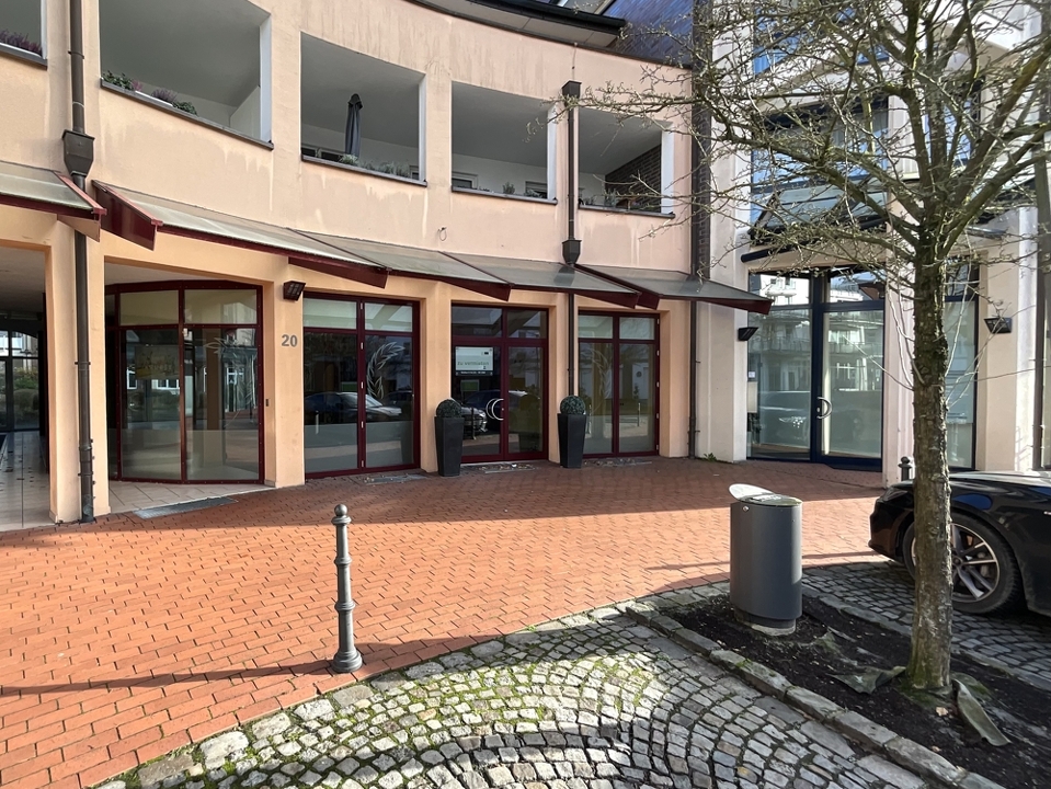 Außenfoto frontal - Leerstand 