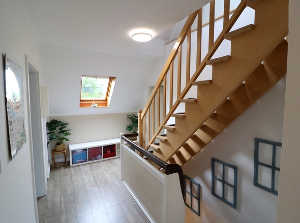 Treppe zum ausgebauten Spitzboden