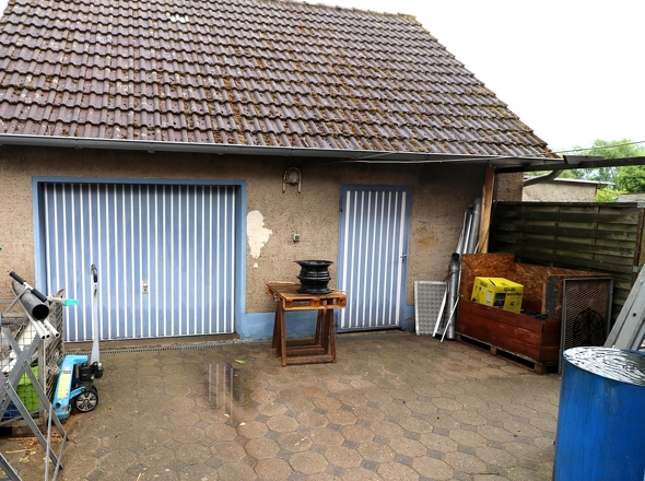 Garage und Schuppen