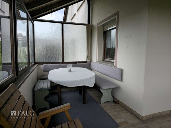 Geschützter Sitzplatz Balkon