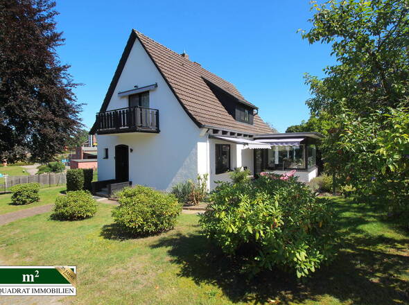 Einladendes EFH mit Wintergarten u. Außenterrasse