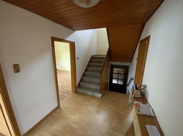 Flur mit Treppe