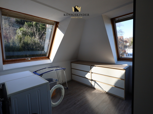 Übrigens: Dichter wohnen unterm Dach