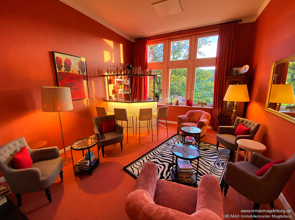 Hotelbar/Kaminzimmer