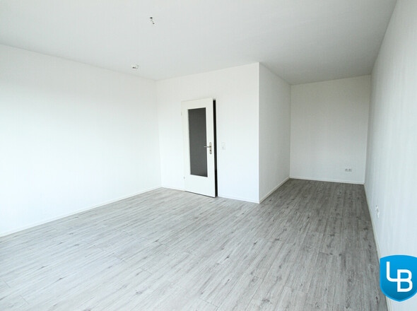 ...mit kleiner Nische