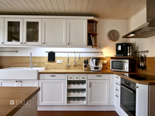 Einbauküche inklusive