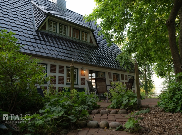 Terrasse an der Hauptwohnung