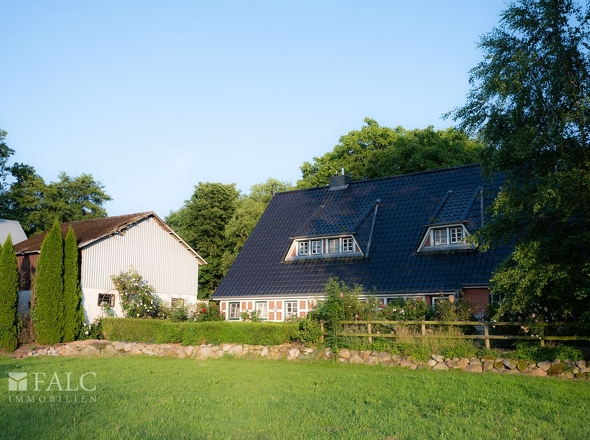 Blick von der Zufahrt