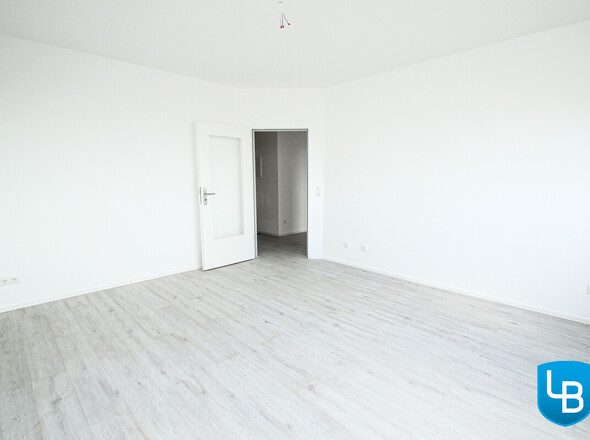 ..großzügig und lichtdurchflutet