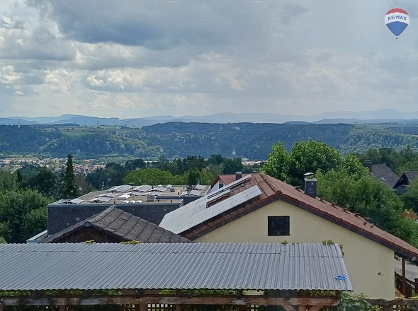 Küchenfenster mit Alpensicht Südseite