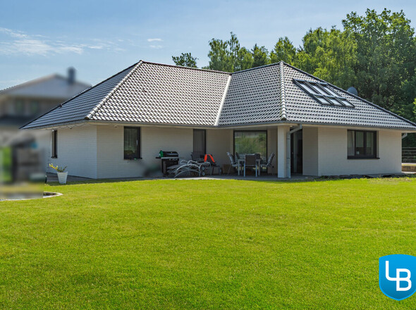 Mit großzügigem Grundstück