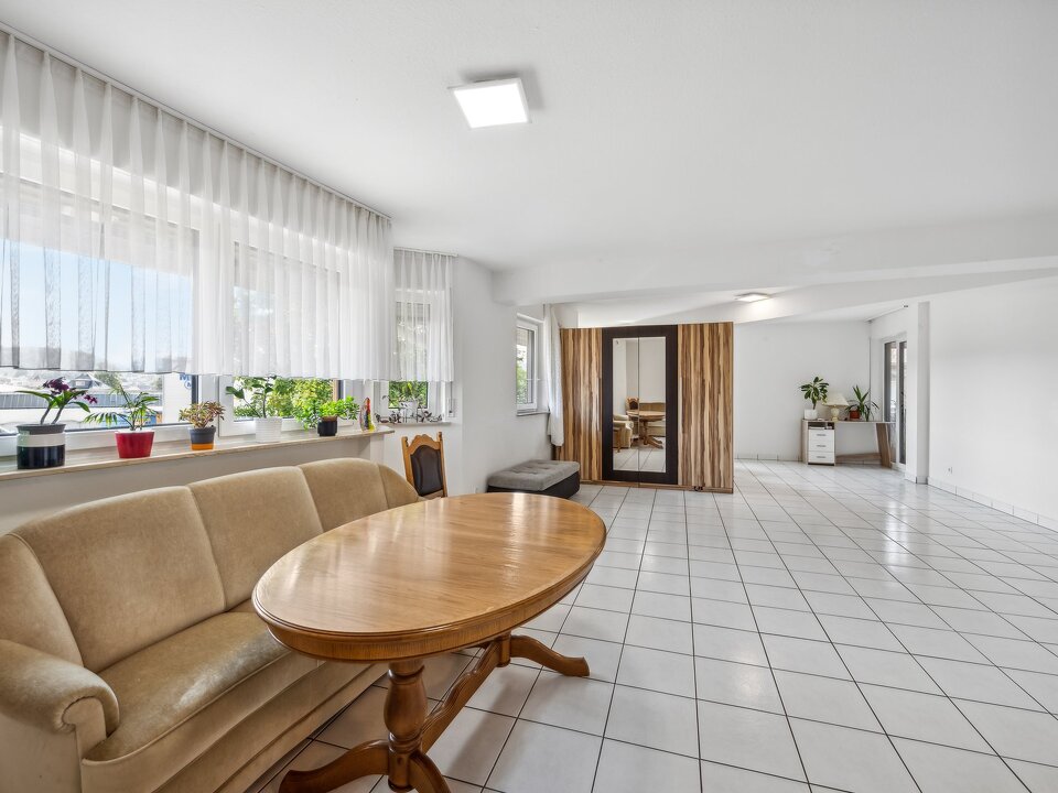 backbone_512406-A_010_WEB