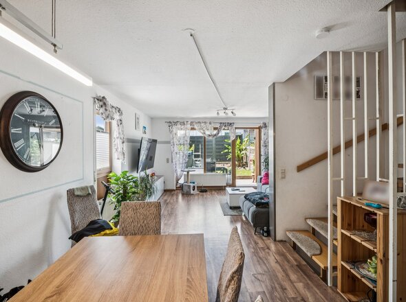 backbone_550440-A_001_WEB