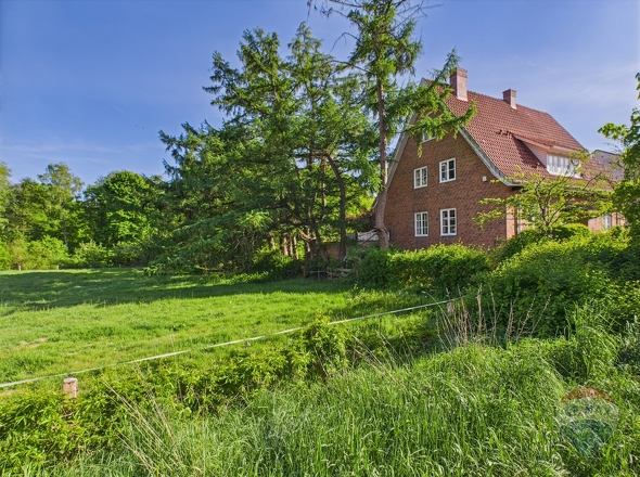 Ansicht von der ruhigen Anliegerstraße