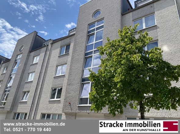 Vorderansicht mit Hauseingang