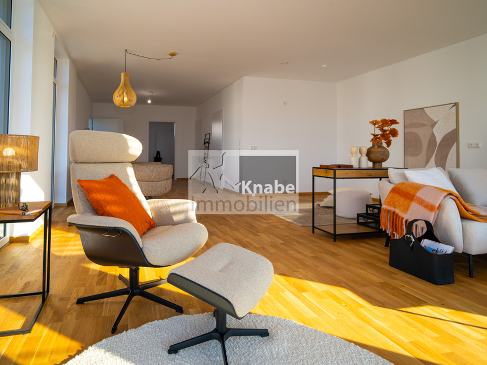 Blick in den Wohn- und Essbereich