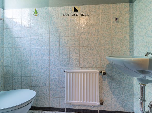 Separates Gäste-WC für zusätzlichen Komfort