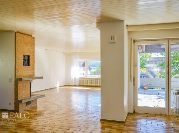 Wohnzimmer mit Terrassenzugang