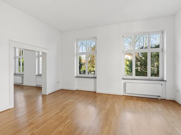 Wohn-/Esszimmer EG-Wohnung