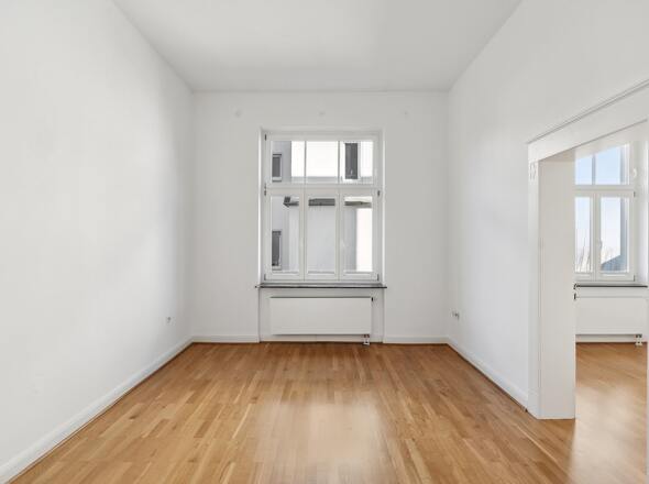 Zimmer 1/Büro EG-Wohnung