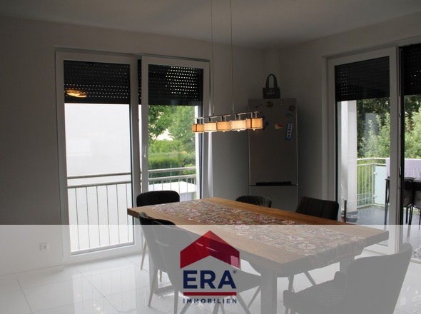 Wohn- und Essbereich