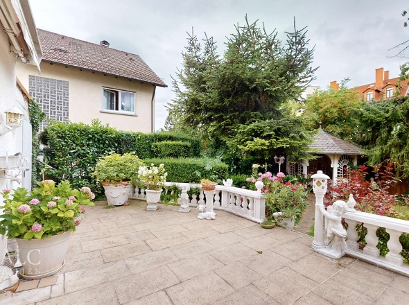 Terrasse - Gartenlaube