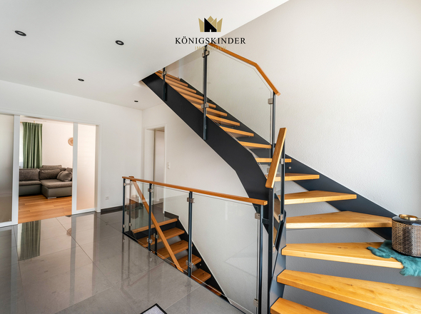 ...großzügiger Eingangsbereich...